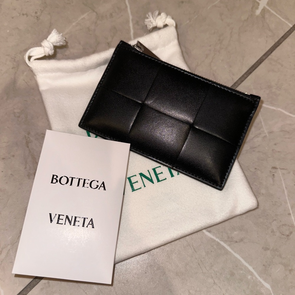 Bottega Veneta Zippered Card Case